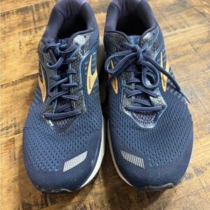 Brooks Men's Navy and Gold Athletic Shoes